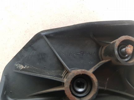 Упор для ноги toyota corolla e100