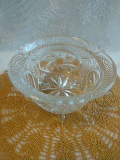 Конфетница на ножках хрустальная СССР