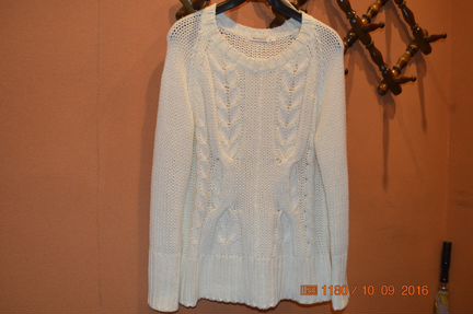 Свитер Yessica