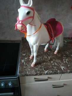 Лошадка состояние идеальное,не играли