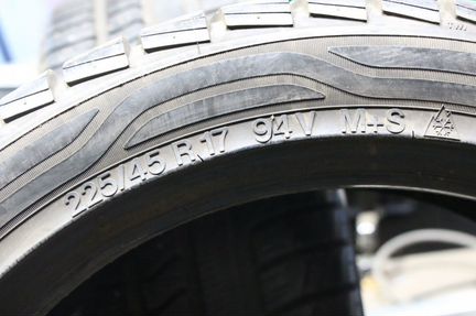 Шины 225/45 R17 Vrеdestеin Quatrаc 3 94V MS
