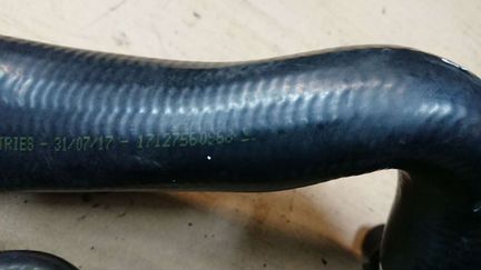 Шланг системы охлаждения е60 е61 бмв 17127560968