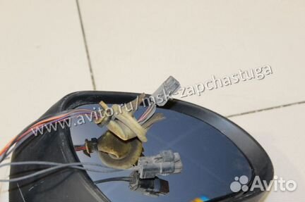 Зеркало правое Peugeot 308