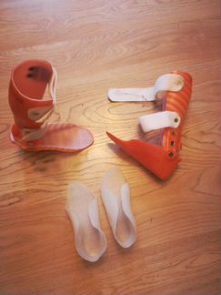 Ортопедические ботинки детям