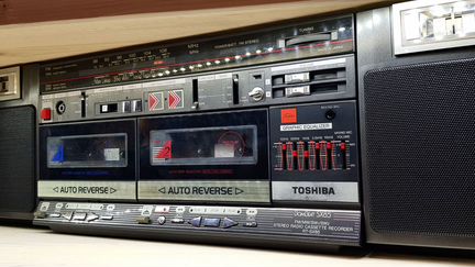 Toshiba BomBeat RT-SX85 80s Vintage Classic