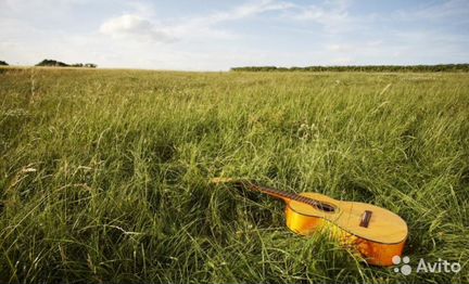 Классическая гитара б/у