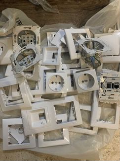 Schneider Electric розетки выключатели рамки