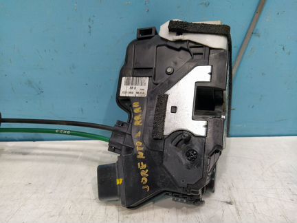 Замок двери Kia Sorento 2 XM 2009 - 2018