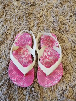 Шлепанцы для девочки 24-28 размер