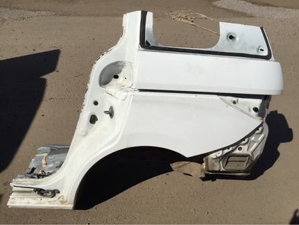 Задние крылья (четверти) Mazda 5 CW 2011