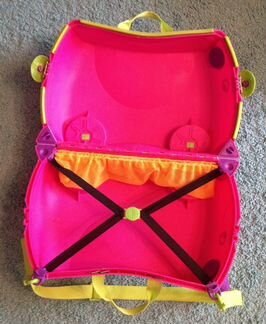 Чемоданчик, каталка, подарок