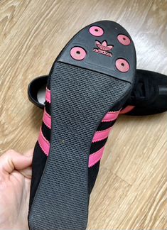 Кроссовки Adidas