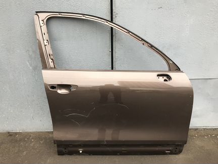 Дверь передняя правая Volkswagen Touareg NF 7P