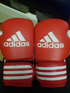 Боксерские перчатки Adidas 12oz