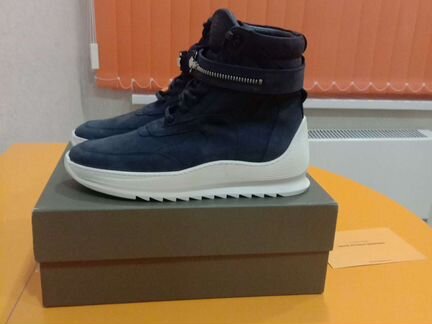 Кроссовки женские марки Filling Pieces