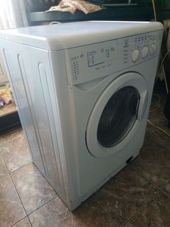 Стиральная машина бу indesit widxl126