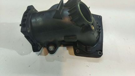 Патрубок Mercedes A6510900728