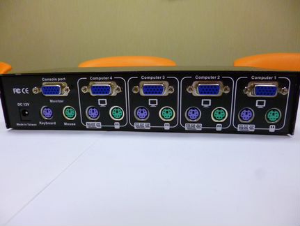 KVM переключатель (свитч) продается