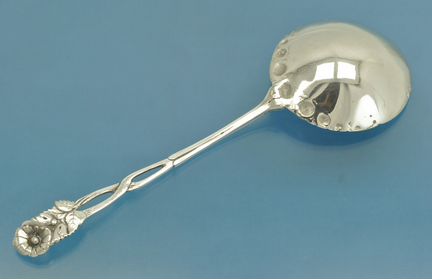 Десертная ложка серебро 800 пробы Роза