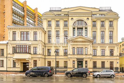 5-к квартира, 198 м², 5/7 эт.