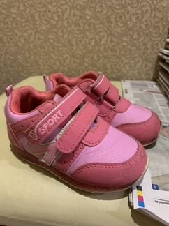 Обувь на девочку