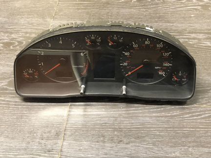 Панель приборов американка Audi A6 C5