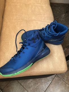 Кроссовки баскетбольные Under Armour